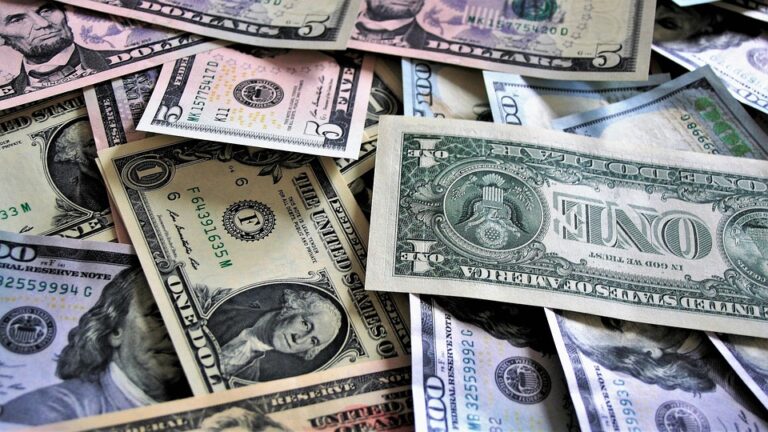 Top U.S. Banks Roll Out New Solutions to Combat Rising Inflation Costs